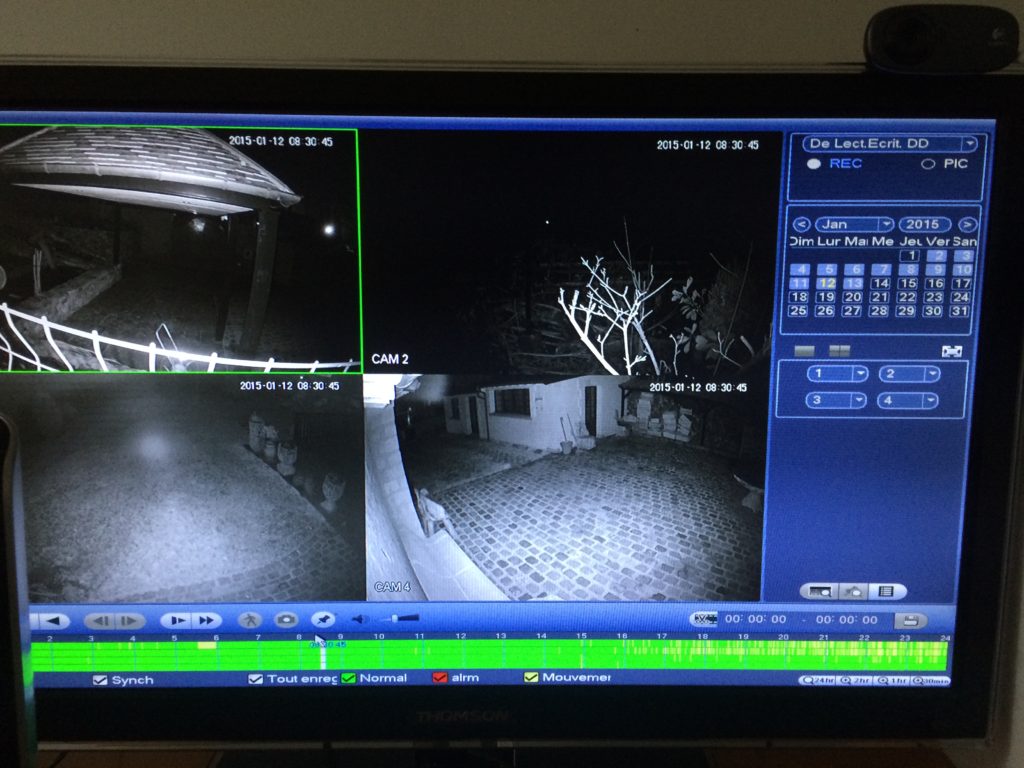 Moniteur de vidéosurveillance de nuit
